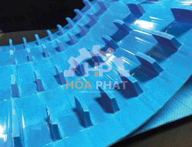 Dây Băng Tải PVC Bình Dương – So Sánh Với PU & Cao Su Cho Xưởng Sản Xuất