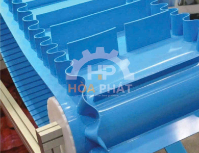 Dây Băng Tải PVC Bình Dương – So Sánh Với PU & Cao Su Cho Xưởng Sản Xuất
