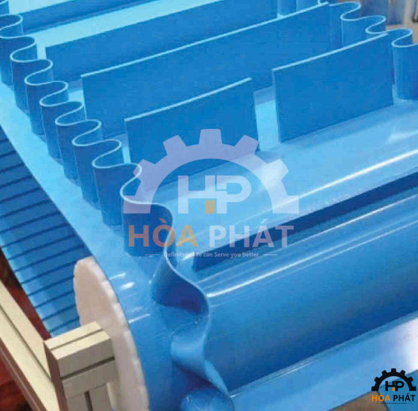 Dây Băng Tải PVC Bình Dương – So Sánh Với PU & Cao Su Cho Xưởng Sản Xuất