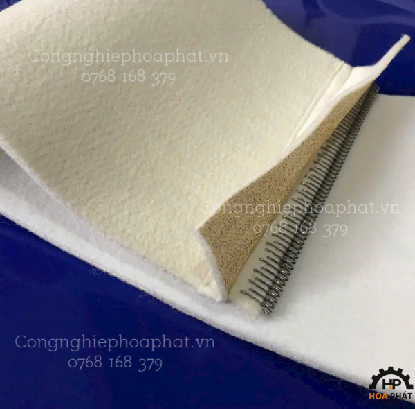 Băng tải nỉ 5mm ngành giặt ủi